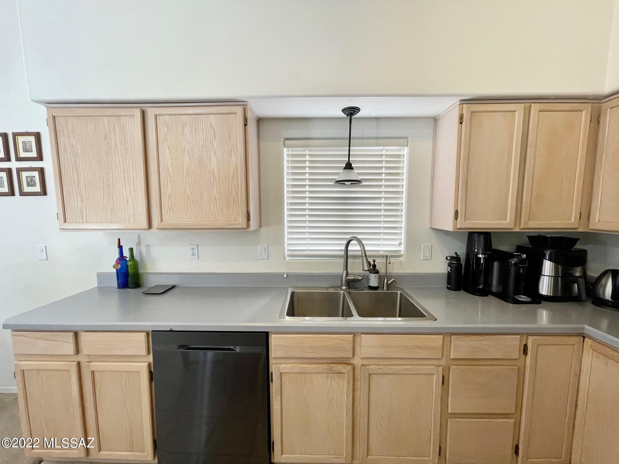 Sunrise Presidio East (1-87) - Residential Lease