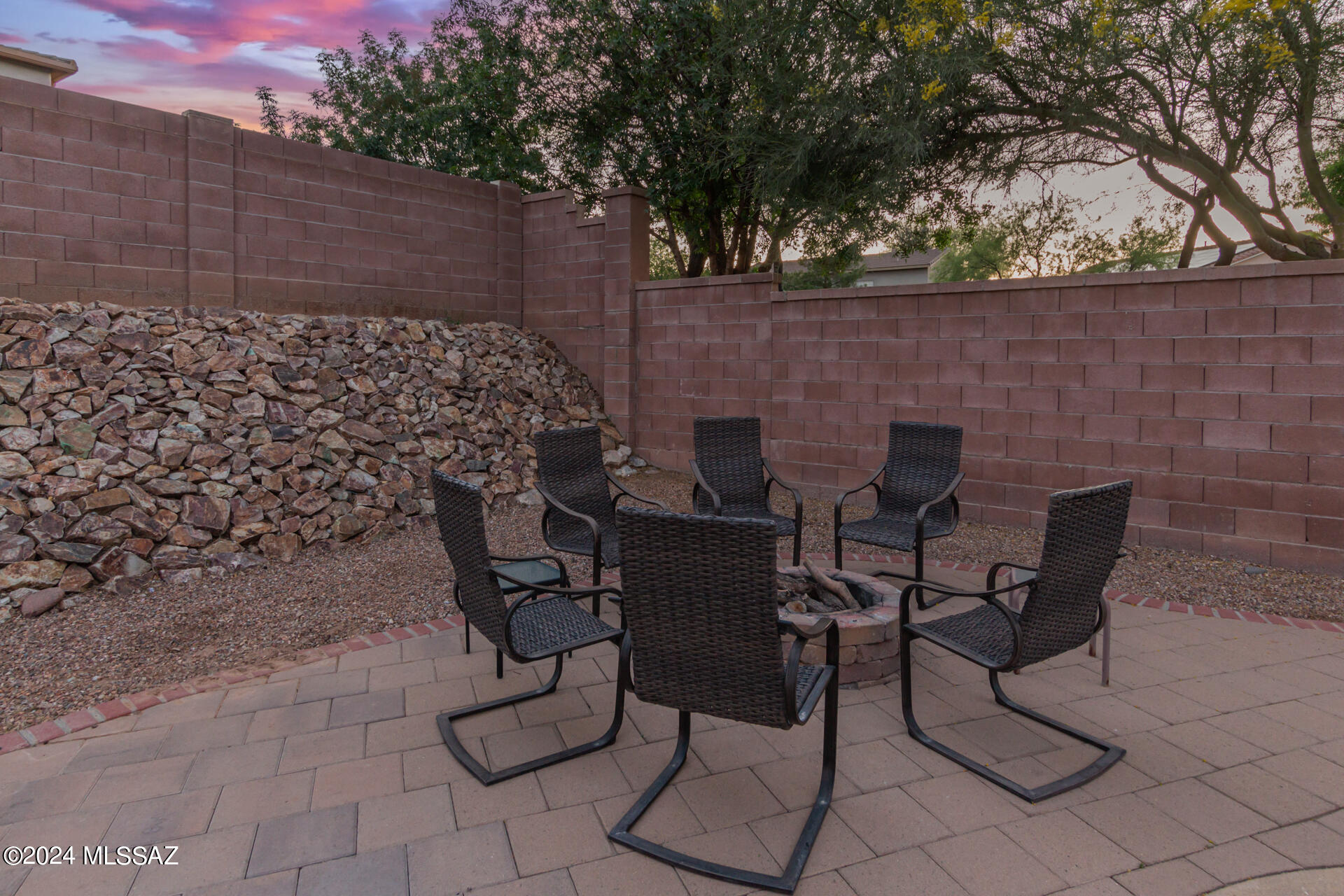 Encanto Del Lago (1-82) - Residential