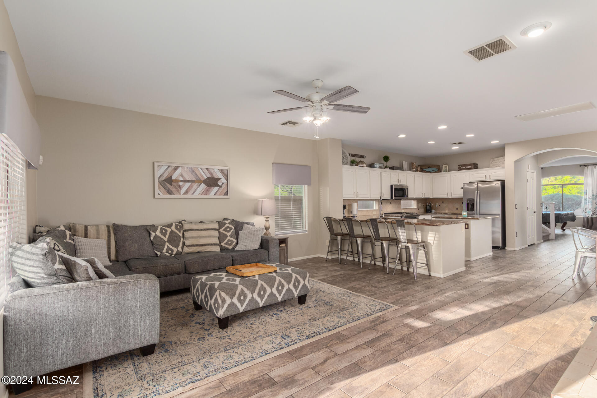 Encanto Del Lago (1-82) - Residential