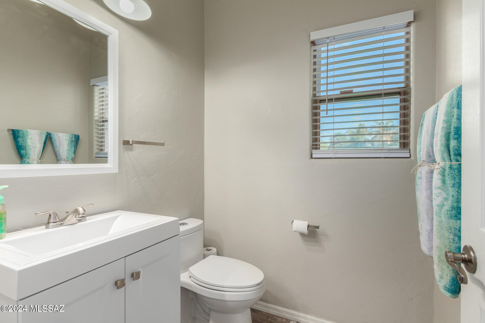 Encanto Del Lago (1-82) - Residential