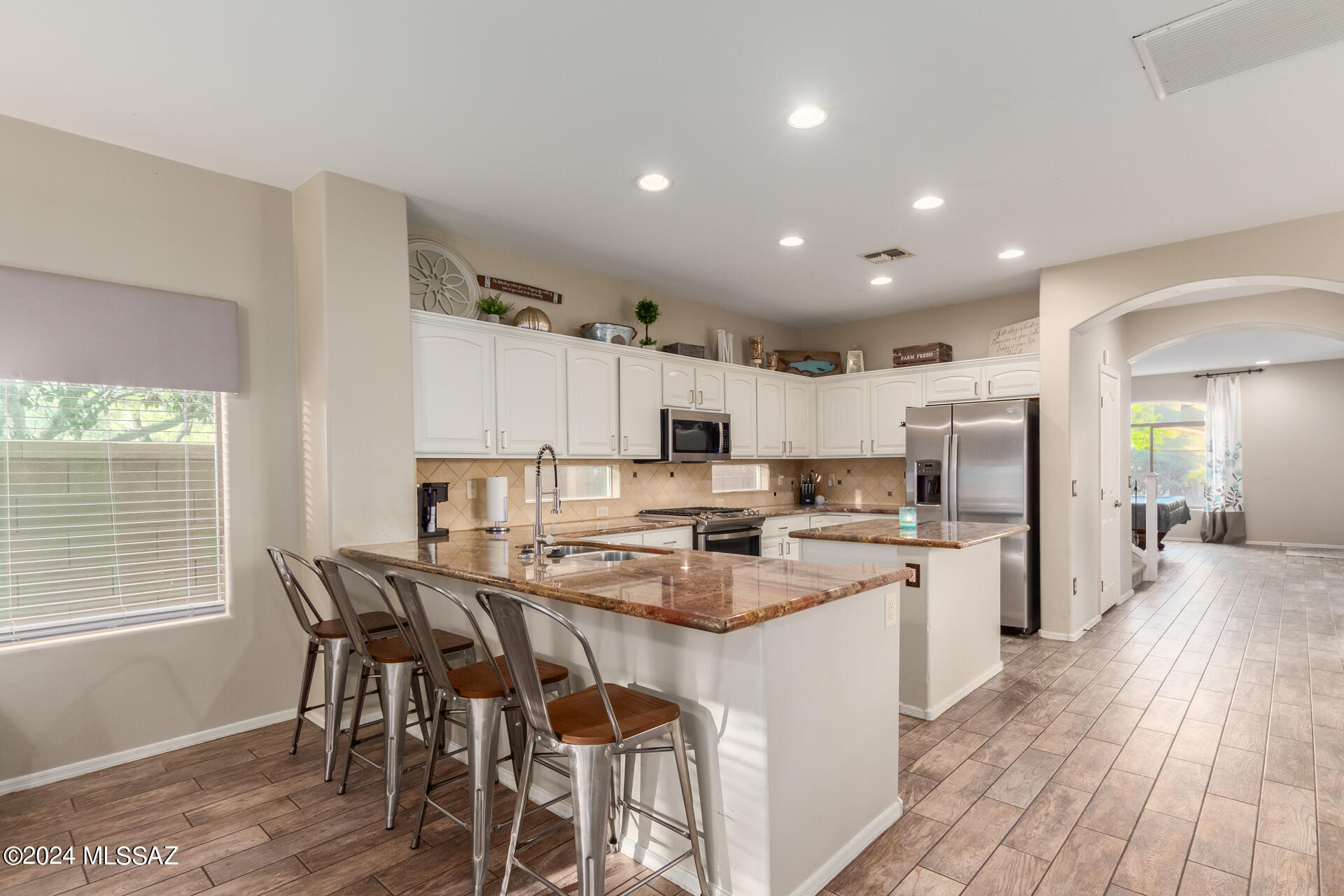 Encanto Del Lago (1-82) - Residential