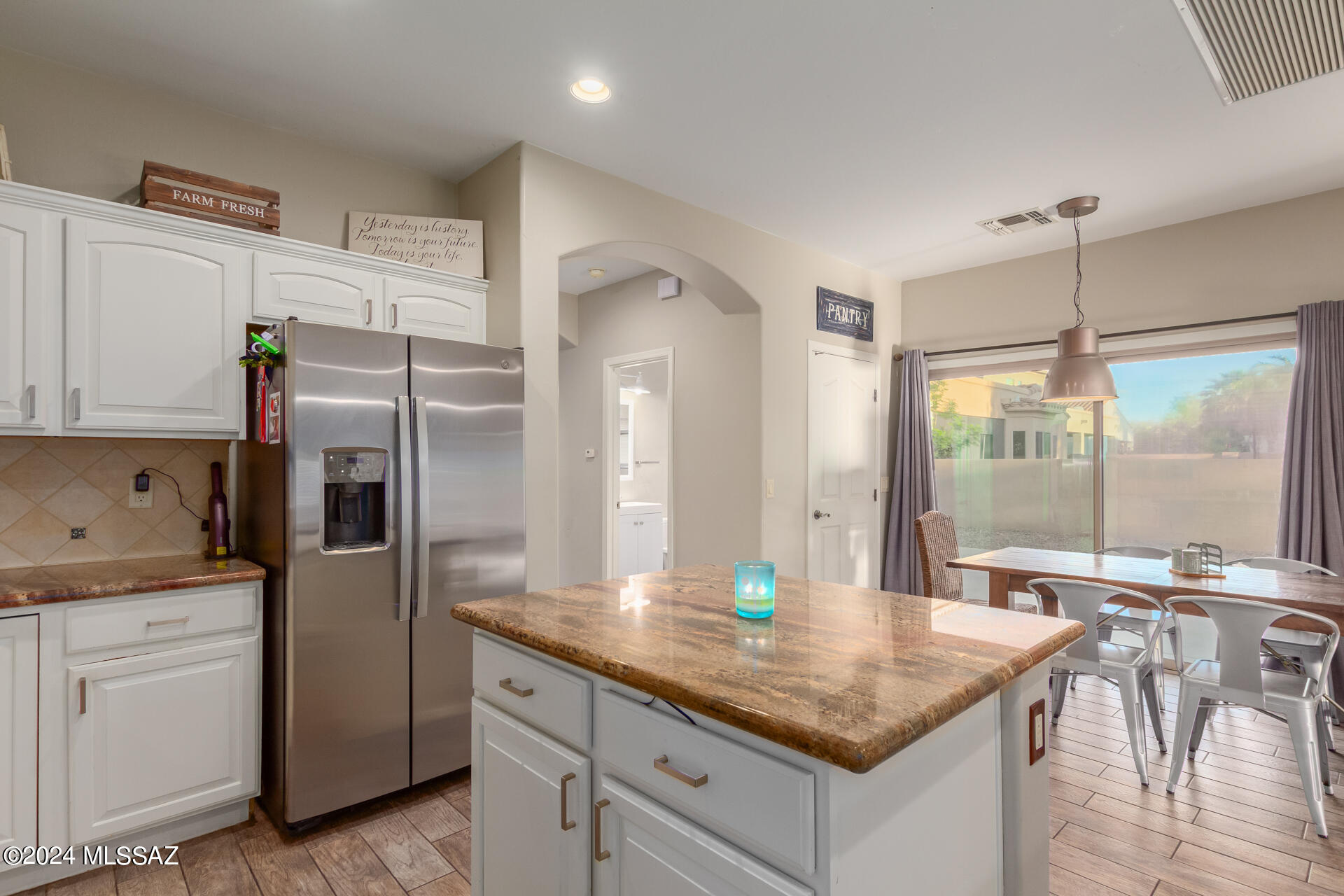 Encanto Del Lago (1-82) - Residential