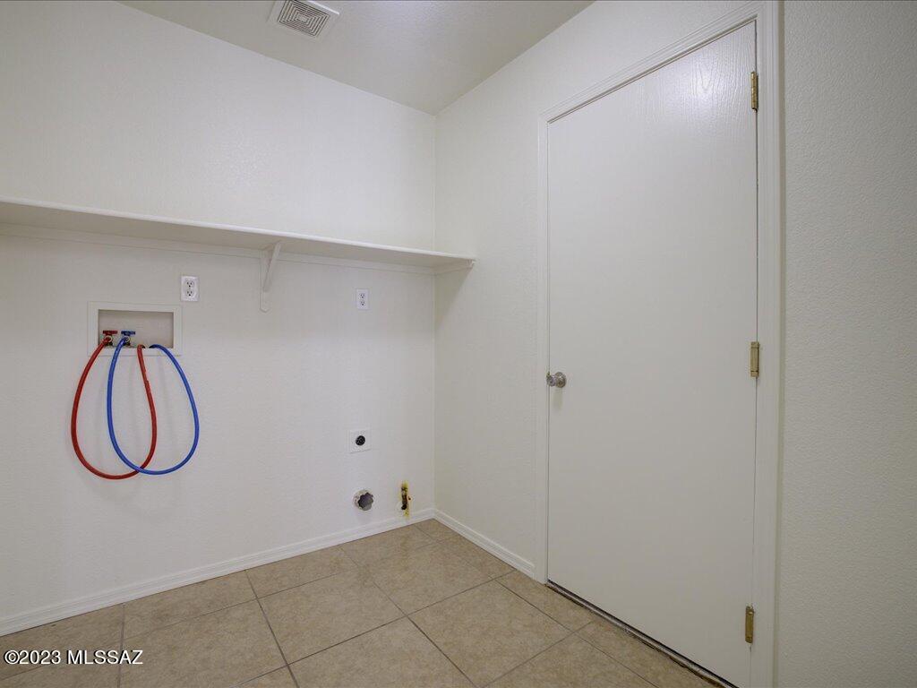 Arroyo Vista (1-166) - Residential