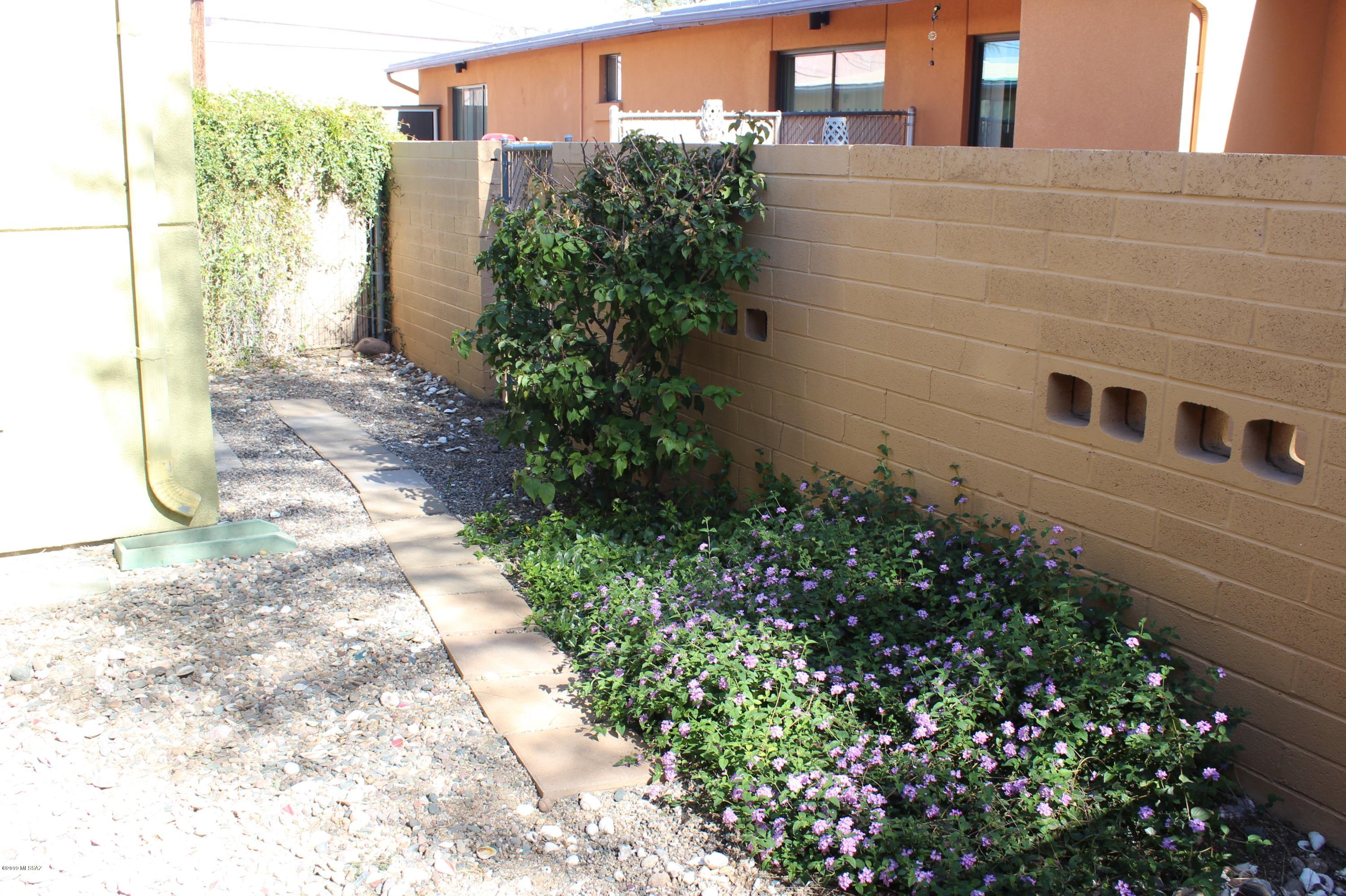 Sunset Foothills Condos (1-201) - Residential