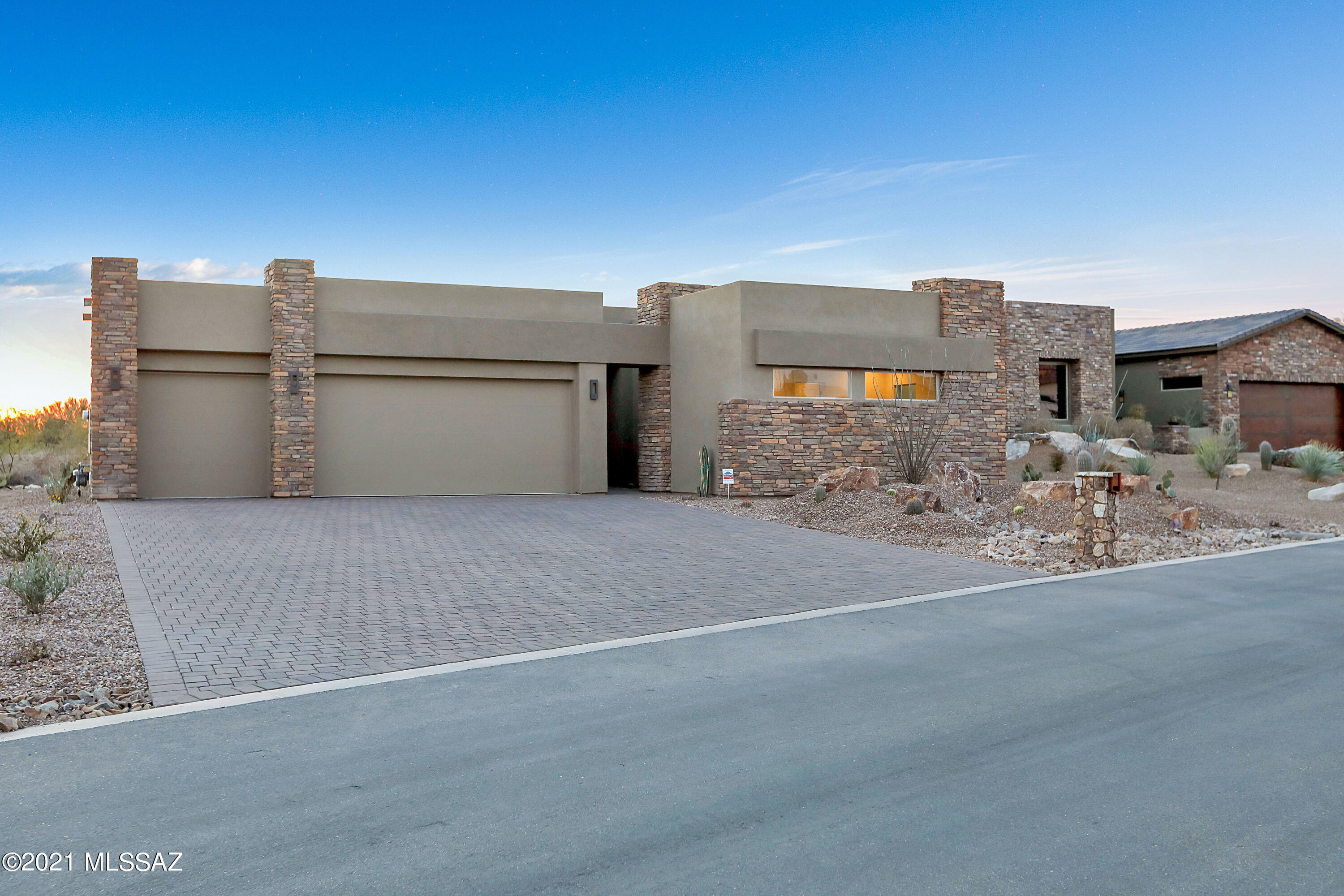 The Enclave At Stone Canyon V - Residential