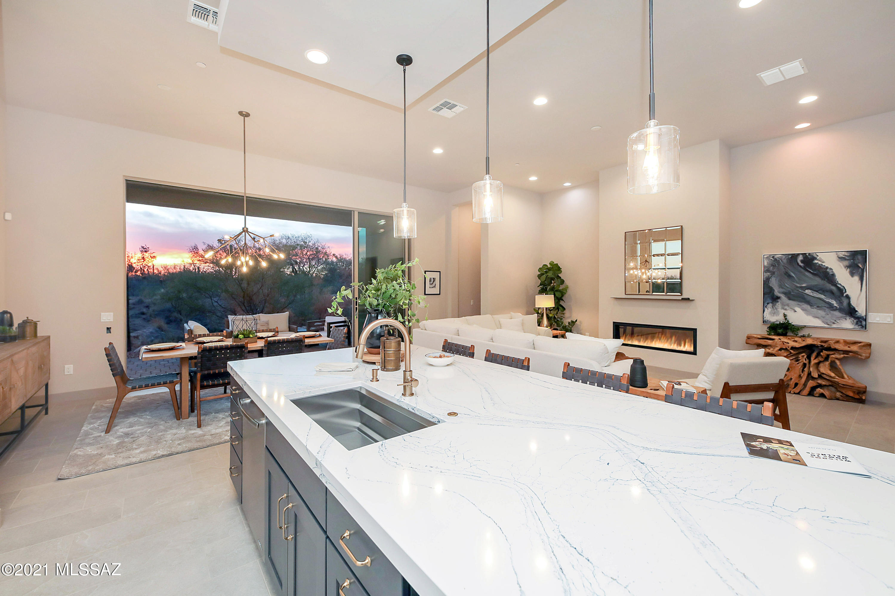 The Enclave At Stone Canyon V - Residential