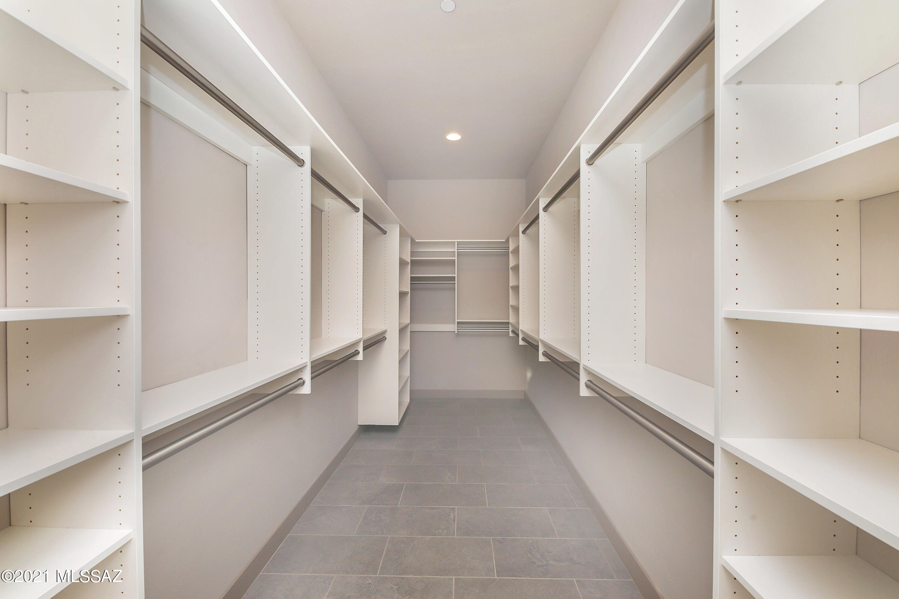 The Enclave At Stone Canyon V - Residential