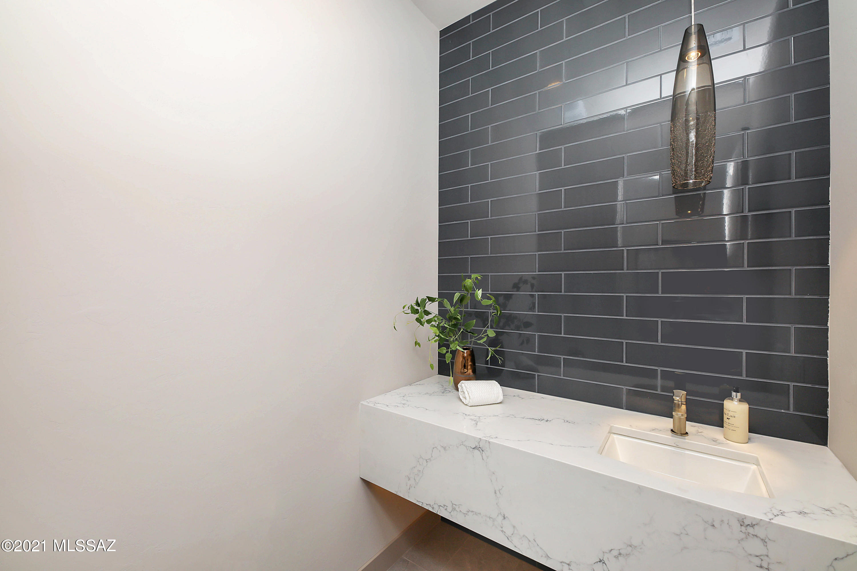 The Enclave At Stone Canyon V - Residential