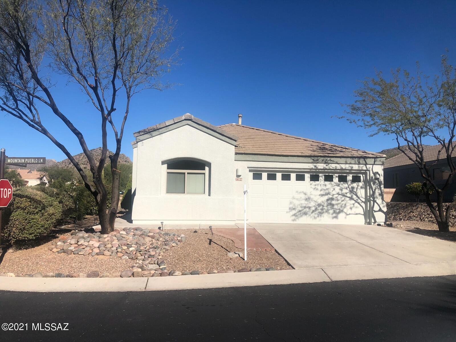 Rare true 3 bedroom Chesapeake Model. Freshly painted interior and exterior. Fresh new carpet in bedrooms. Abundant tile flooring. Large, gourmet chef's kitchen. Vaulted ceilings. Very spacious yard.