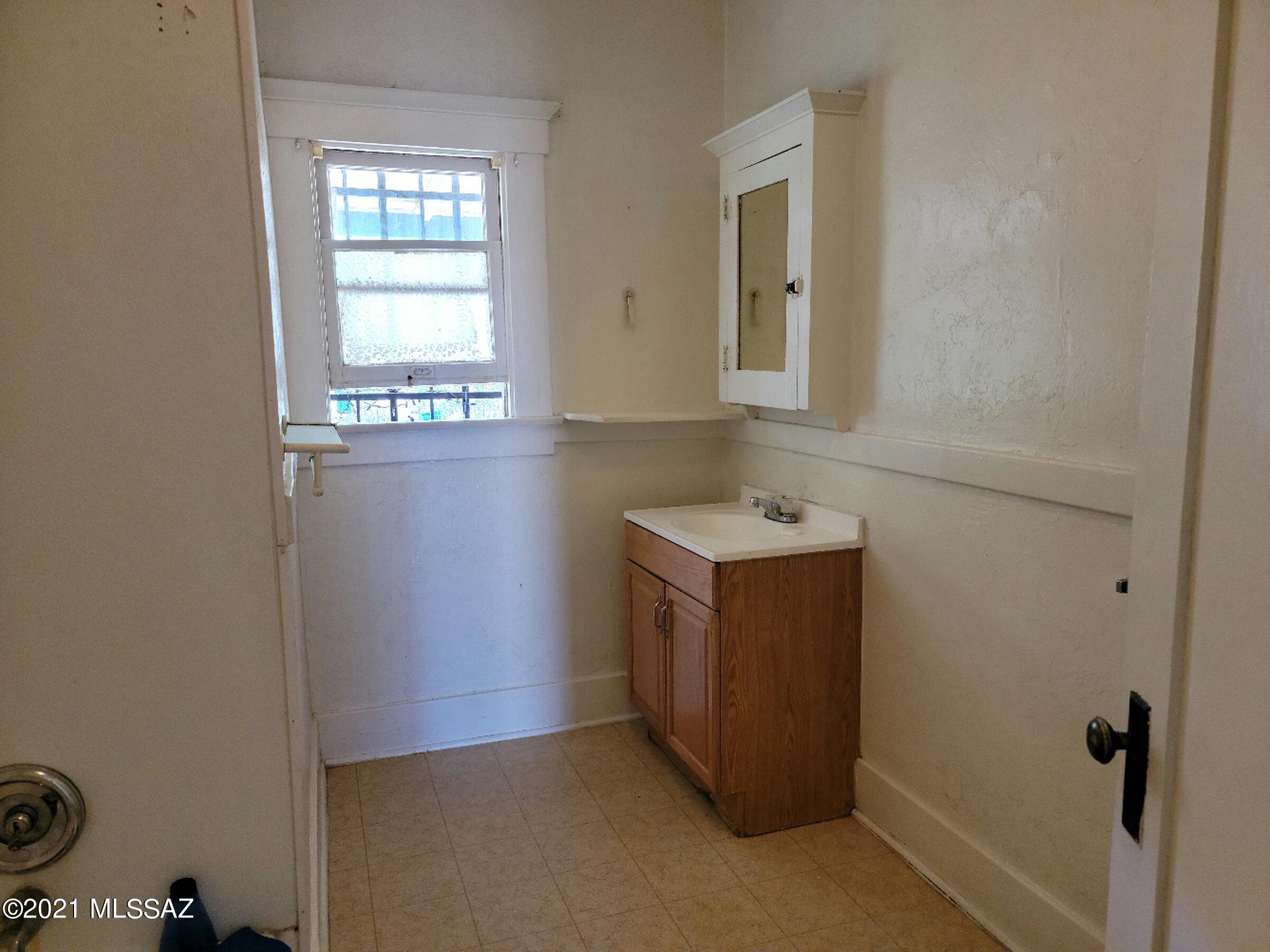Bronx Park Addition - Residential