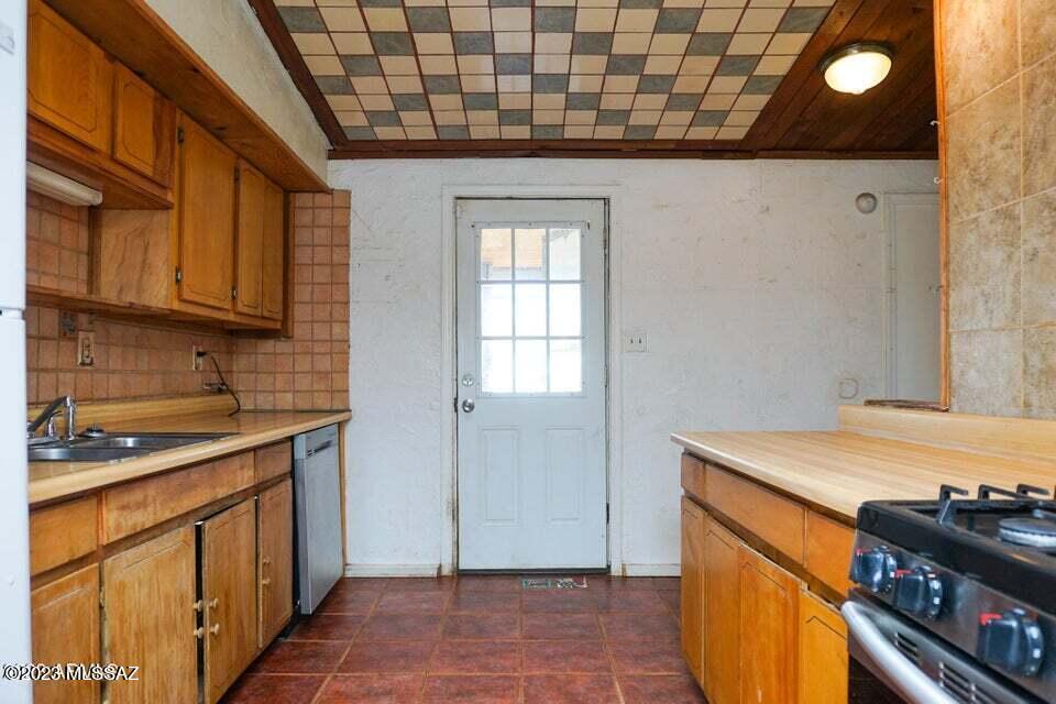 Out Of Pima County - Residential
