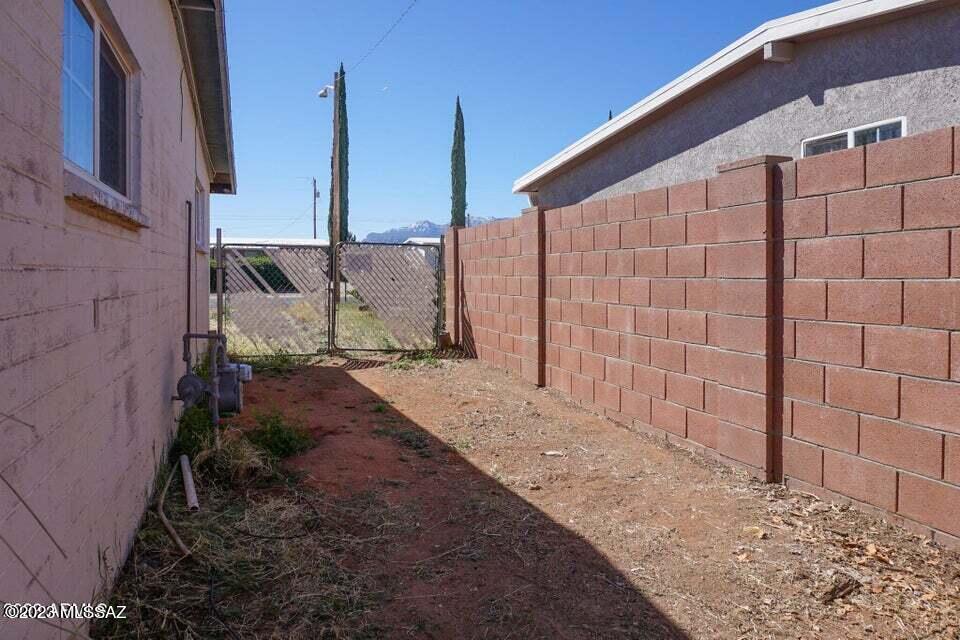 Out Of Pima County - Residential