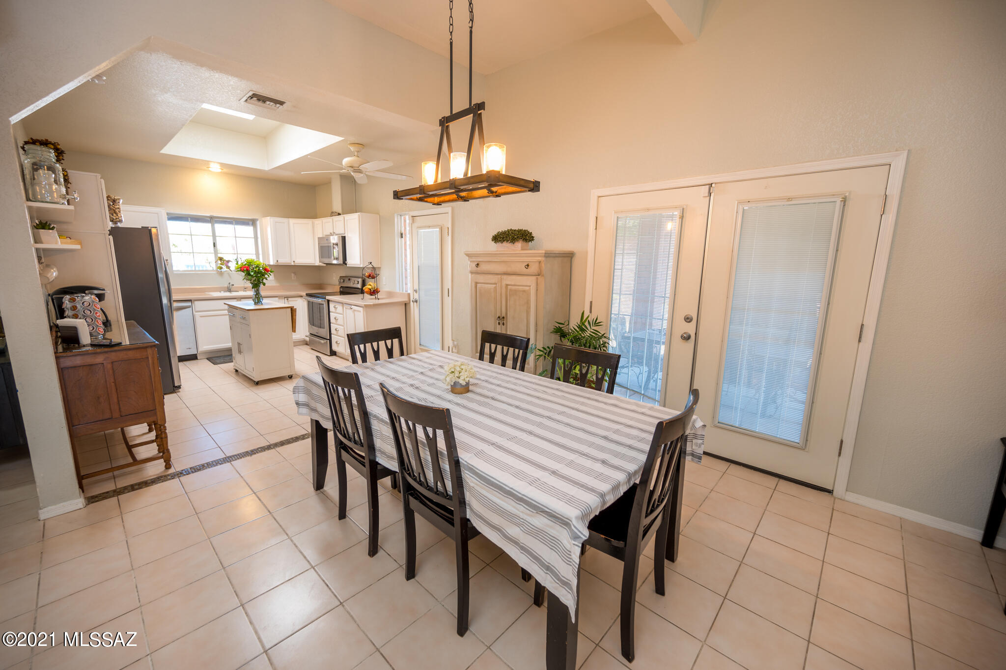Mariposa Townhomes - Residential