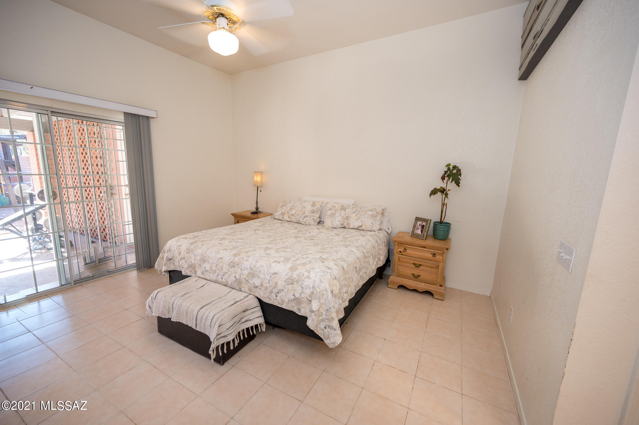 Mariposa Townhomes - Residential