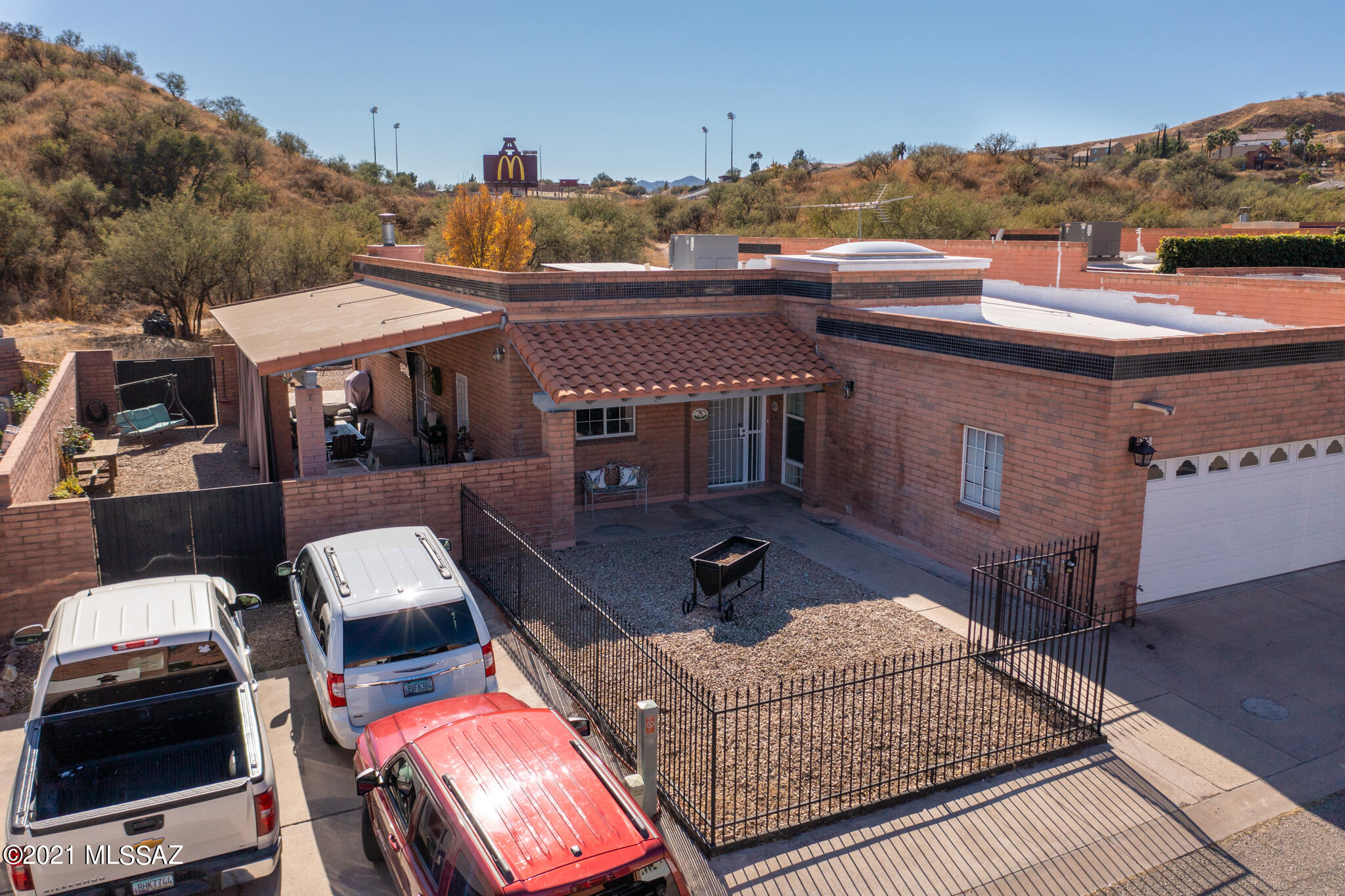 Mariposa Townhomes - Residential