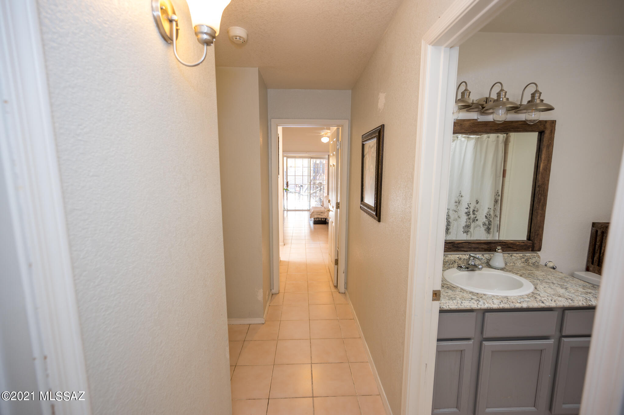 Mariposa Townhomes - Residential