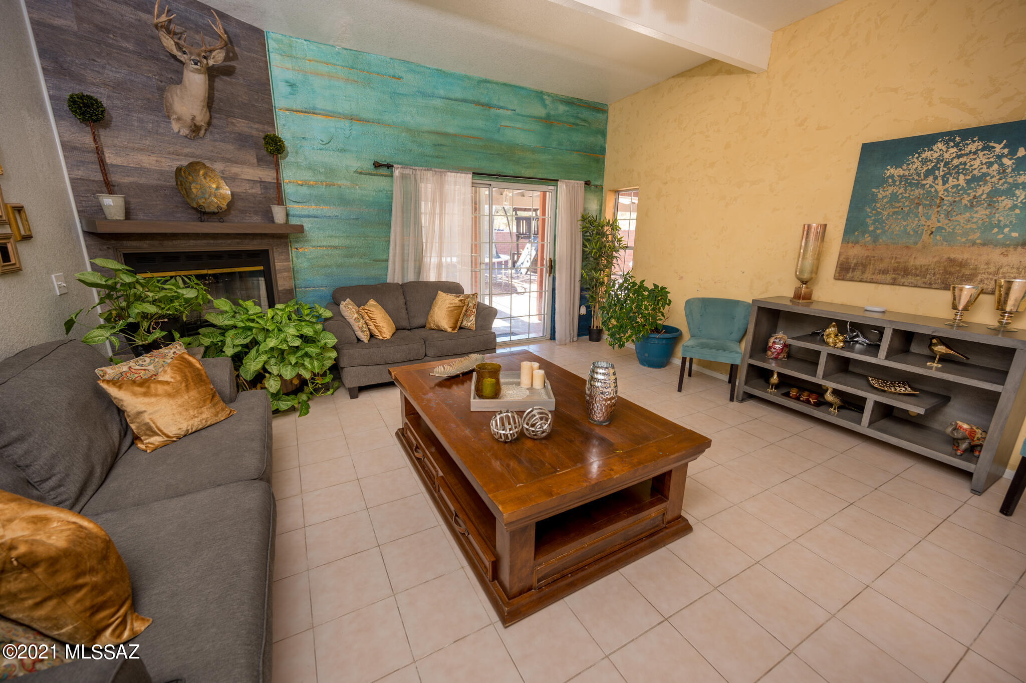 Mariposa Townhomes - Residential