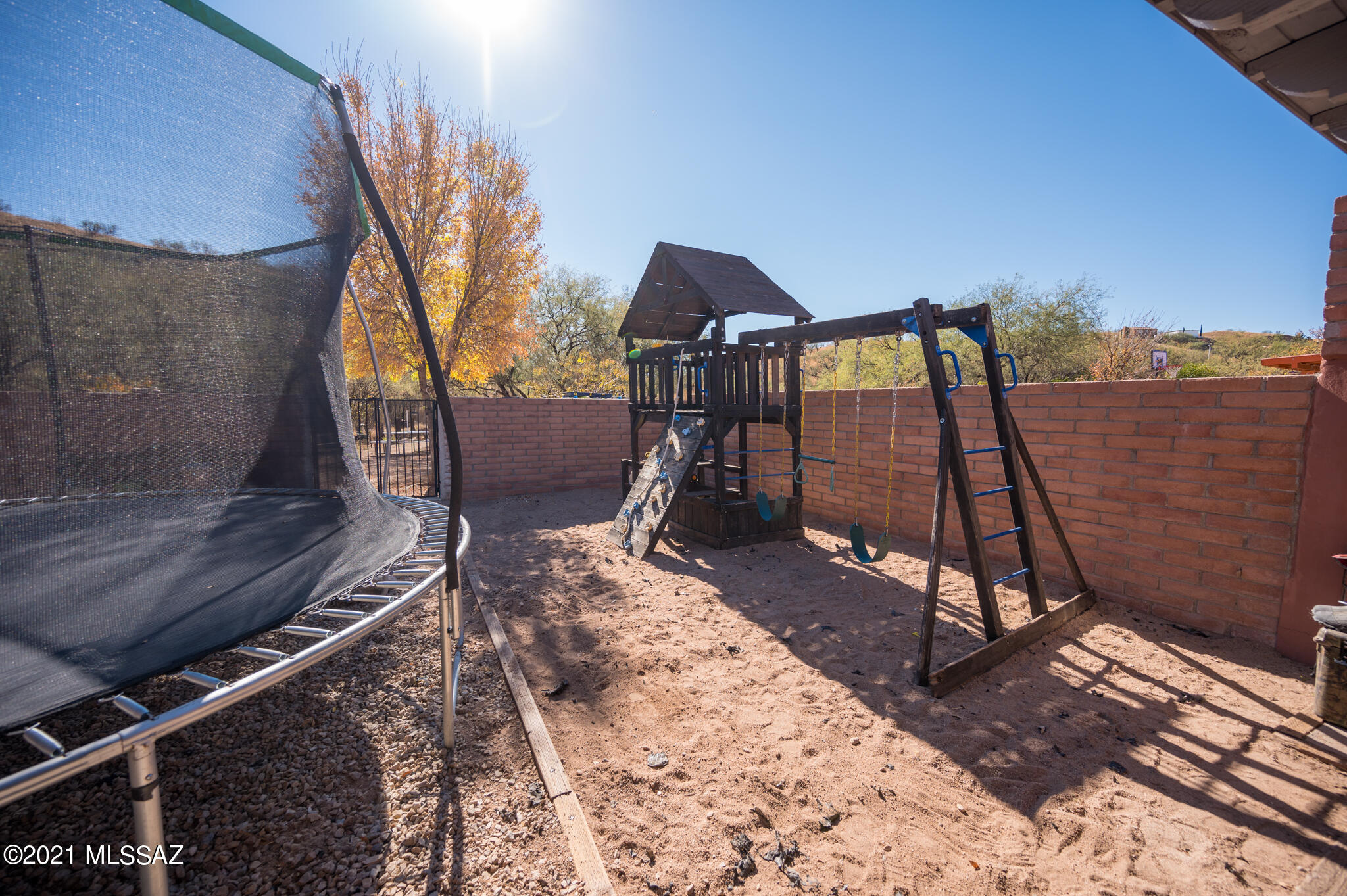 Mariposa Townhomes - Residential