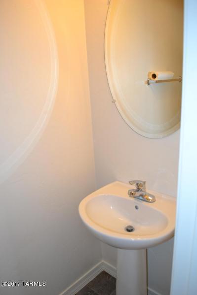 Mariposa Trail - Residential Lease