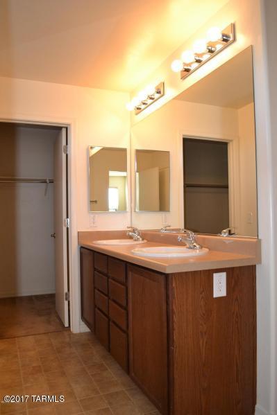 Mariposa Trail - Residential Lease