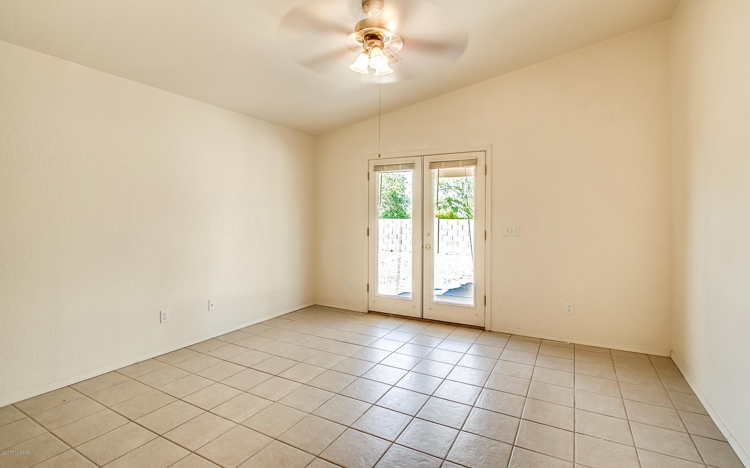 Rincon Shadows (1-47) - Residential
