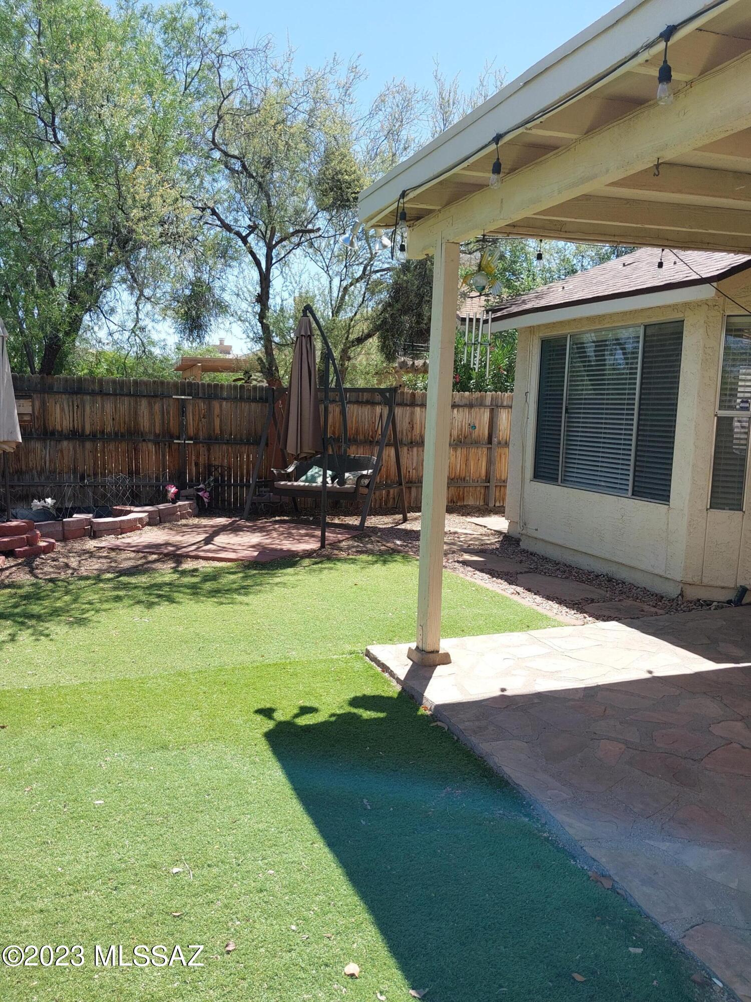 Saddlewood Ranch (1-285) - Residential Lease
