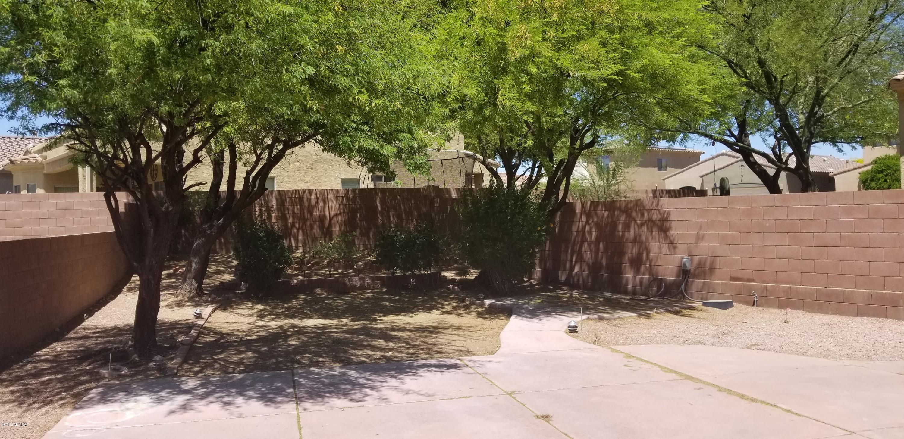 Rancho Paraiso (1-183) - Residential Lease