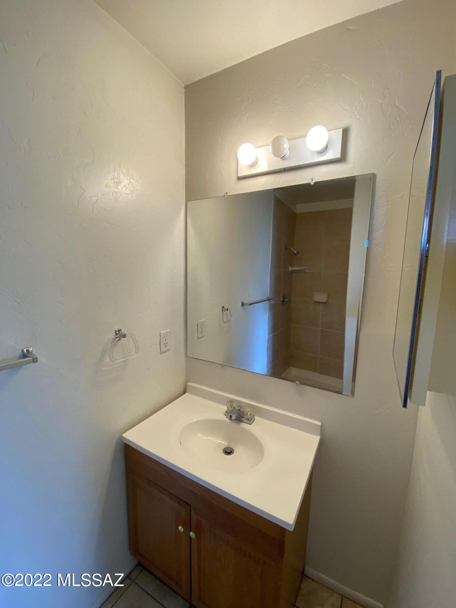 Coronado Heights - Residential Lease