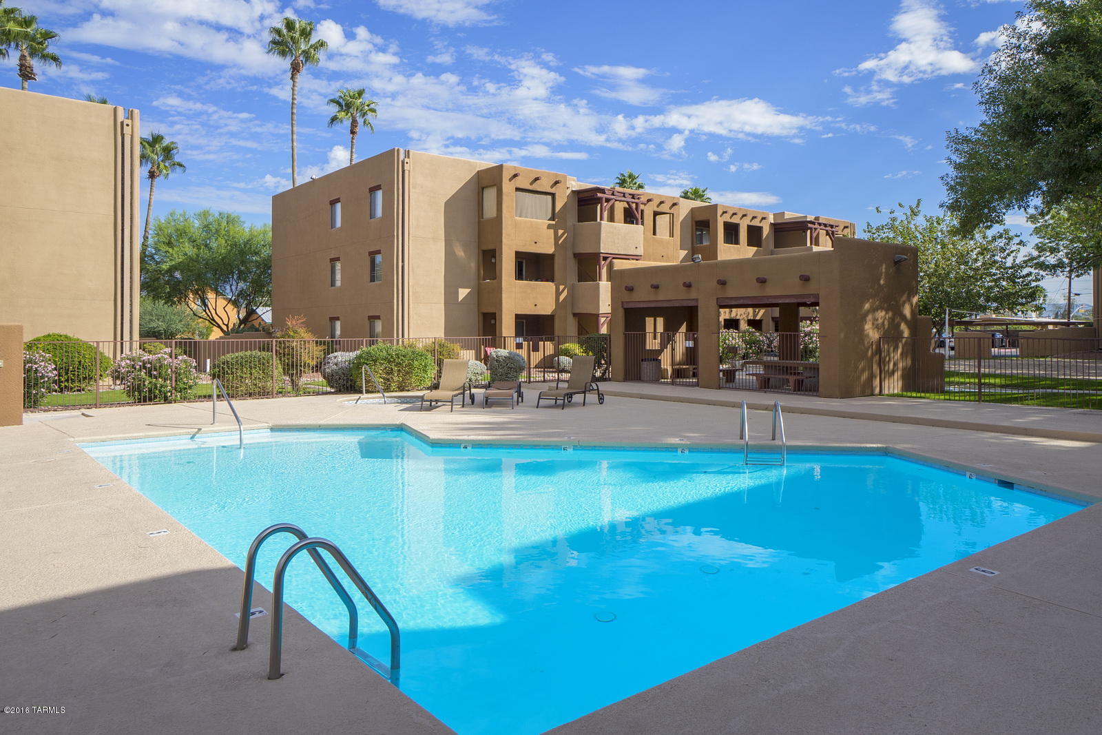 Casa Club Condominium - Residential