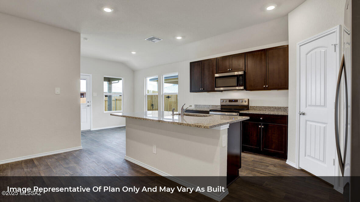 The Village at Barnett - Residential