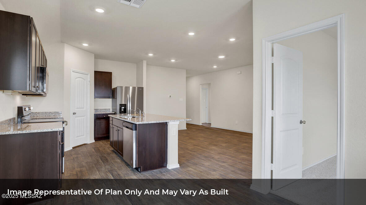 The Village at Barnett - Residential