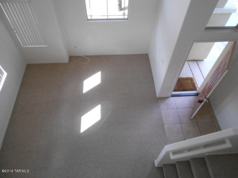 Presidio De Cancion (1-200) - Residential