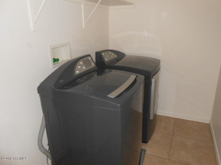 Presidio De Cancion (1-200) - Residential