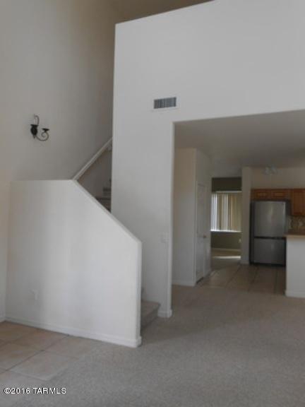 Presidio De Cancion (1-200) - Residential