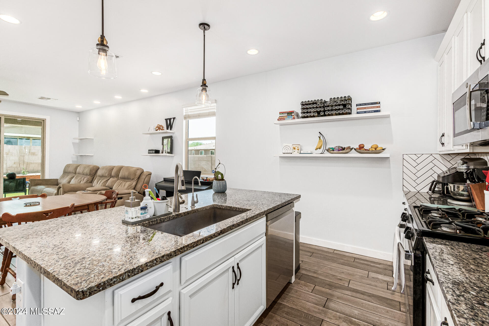 La Estancia De Tucson (1-330) - Residential