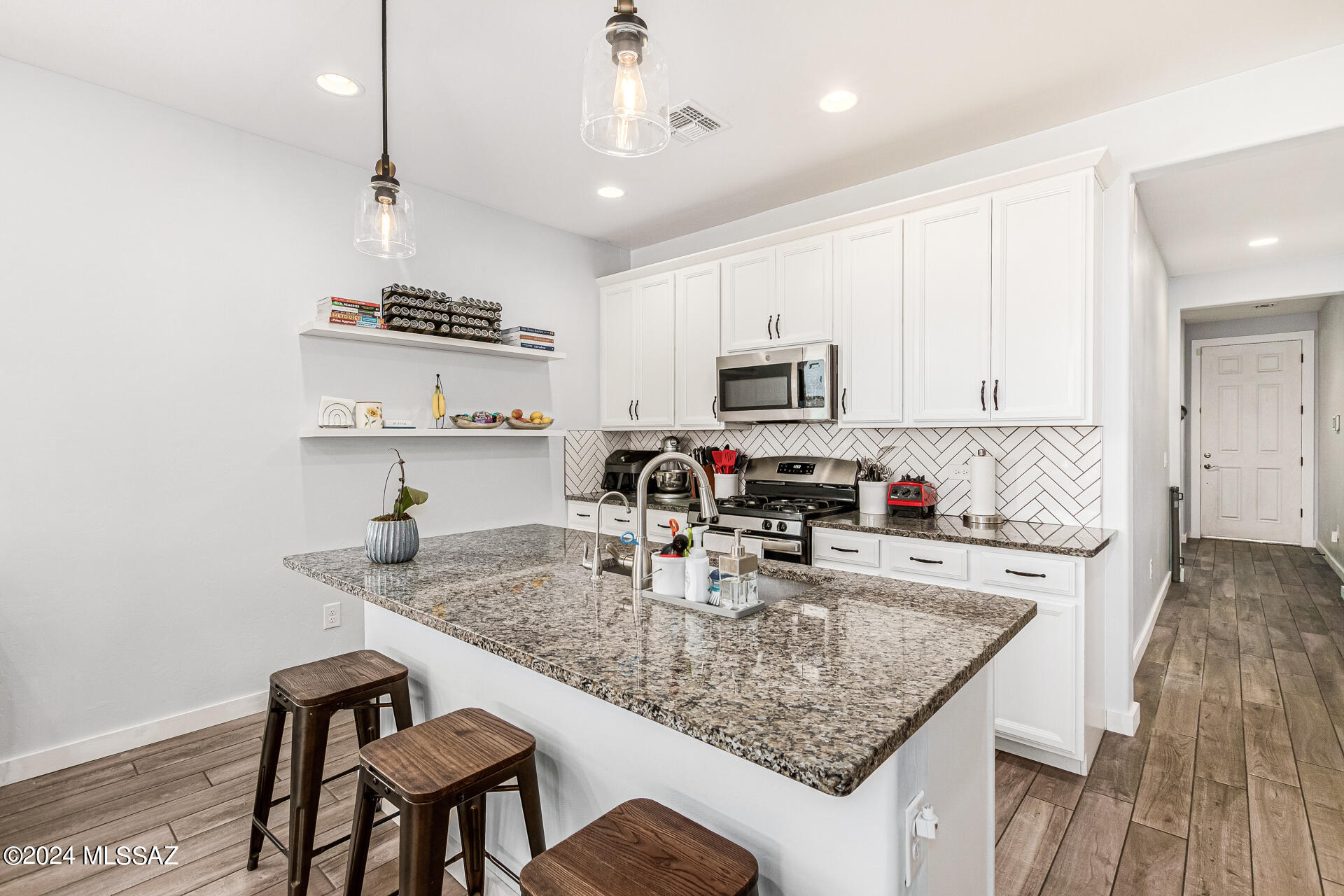 La Estancia De Tucson (1-330) - Residential