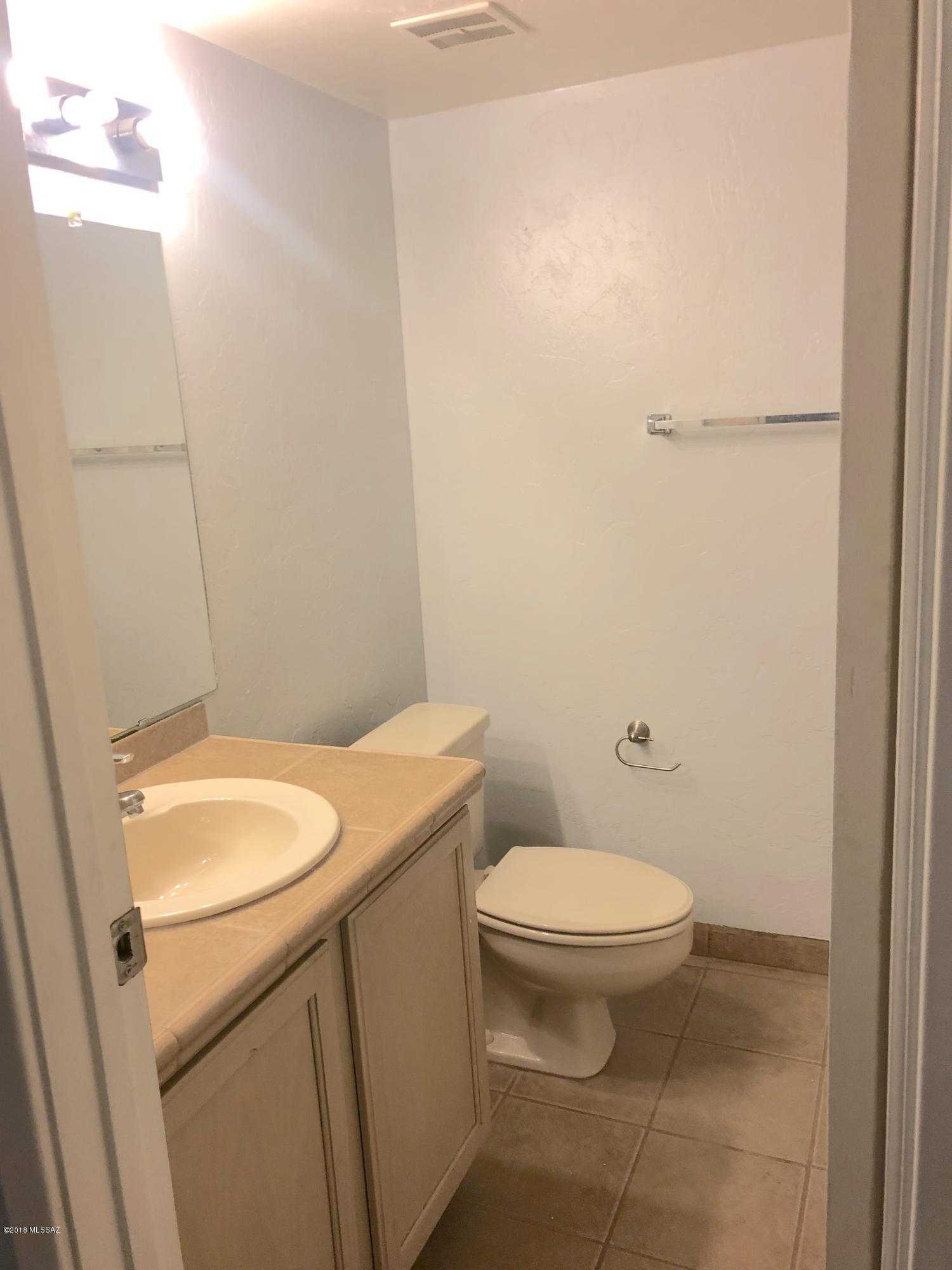 Dakotah Hills Condominium - Residential Lease