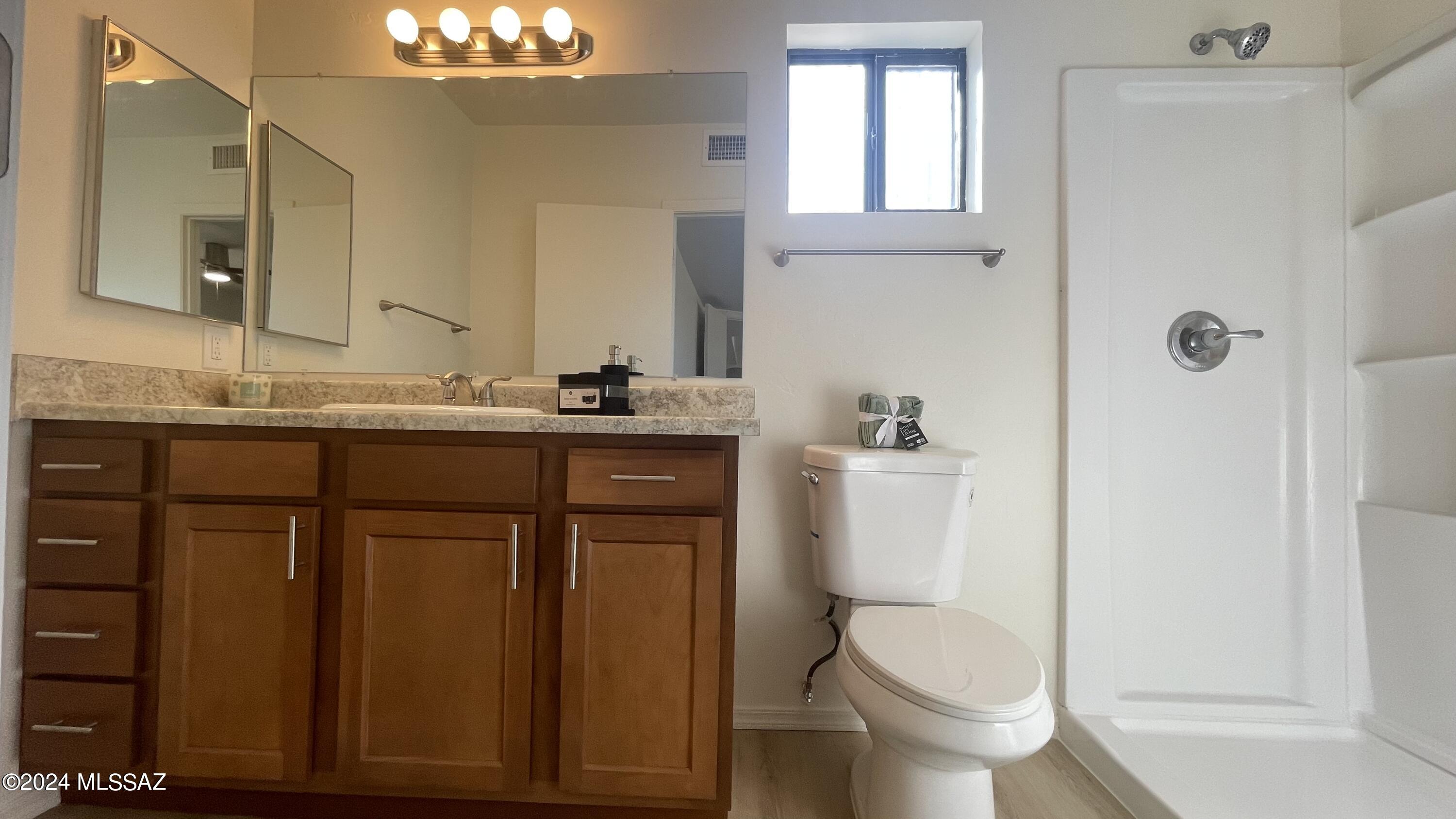 Sunland Vista - Residential