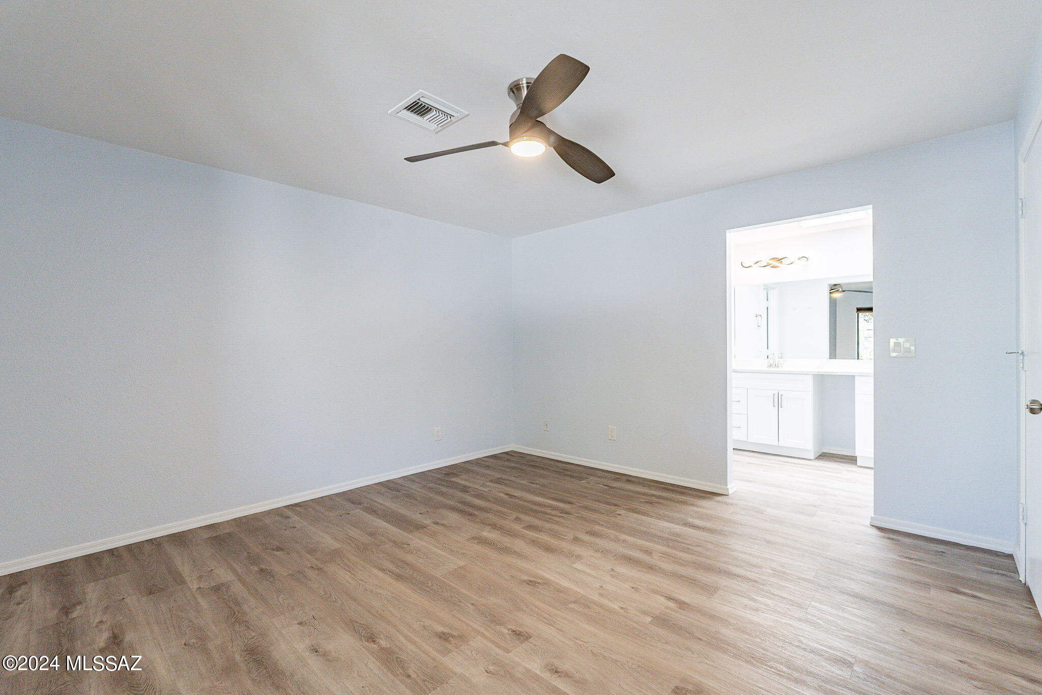 La Canada Village I (1-28) - Residential