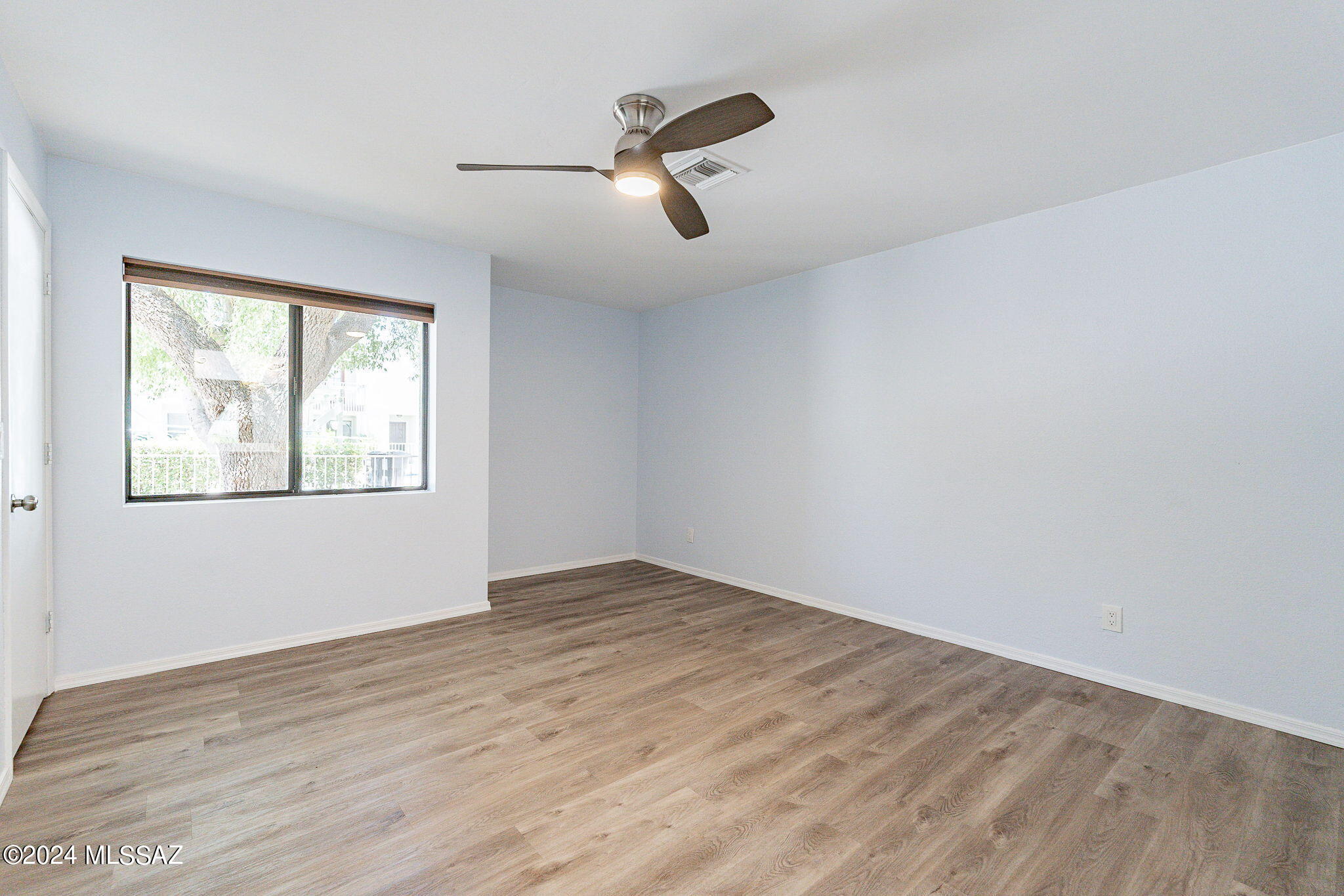 La Canada Village I (1-28) - Residential