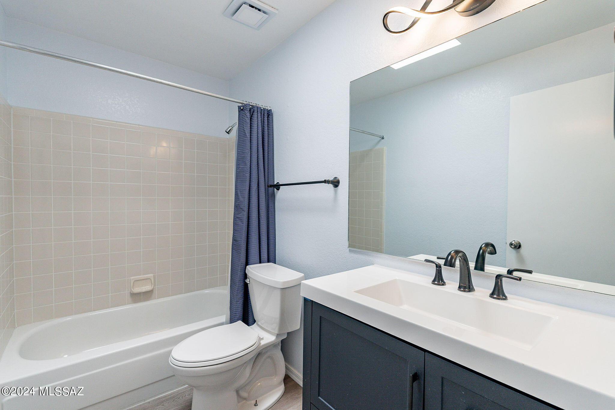 La Canada Village I (1-28) - Residential