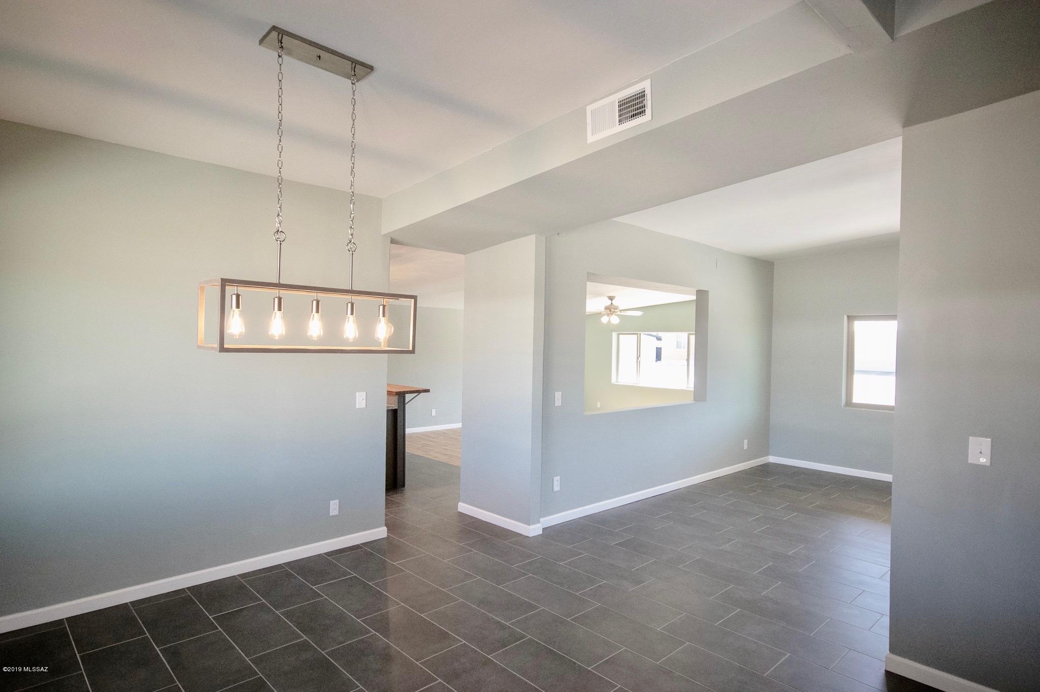 Centennial Park (1-160) - Residential