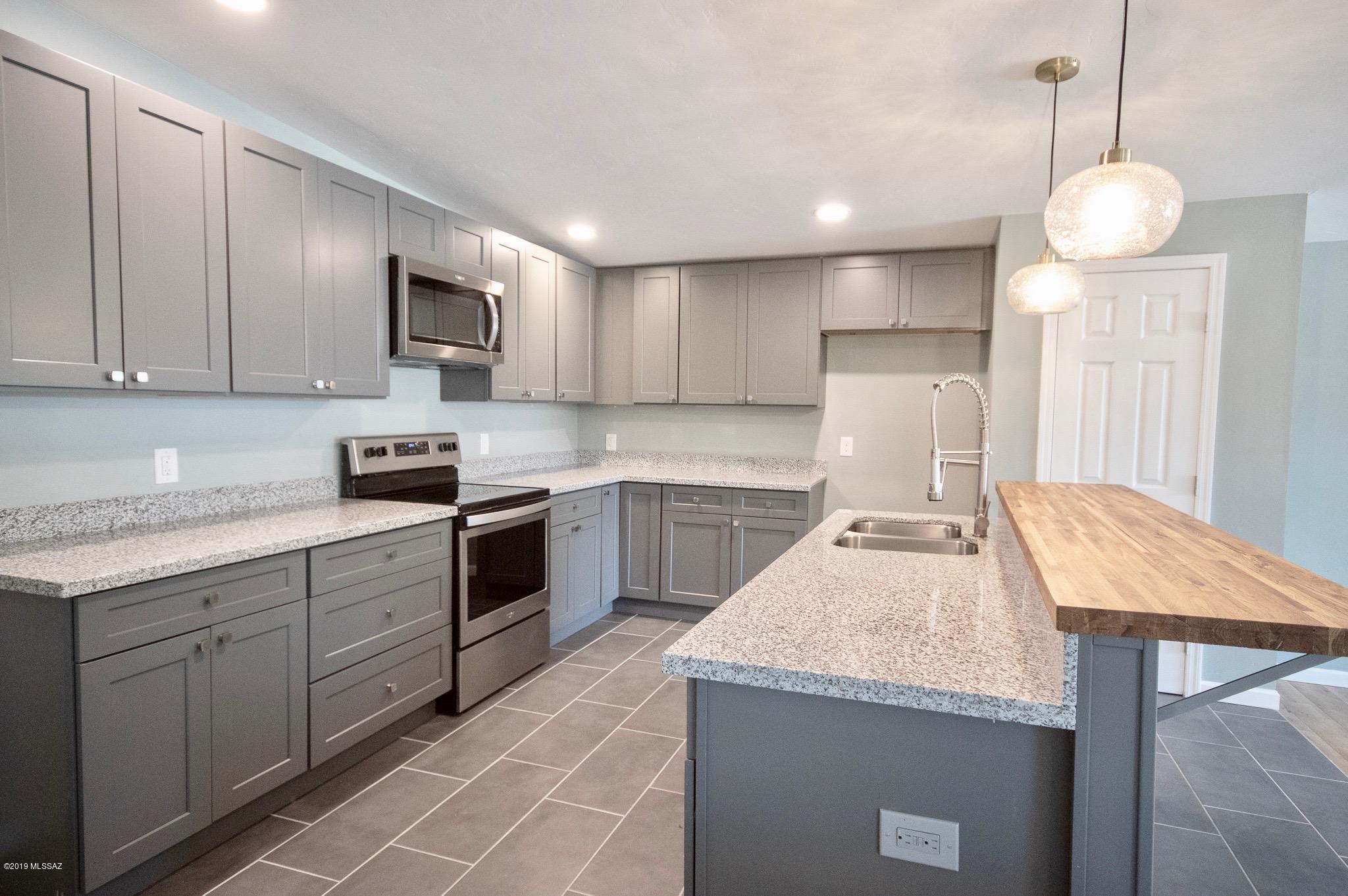 Centennial Park (1-160) - Residential