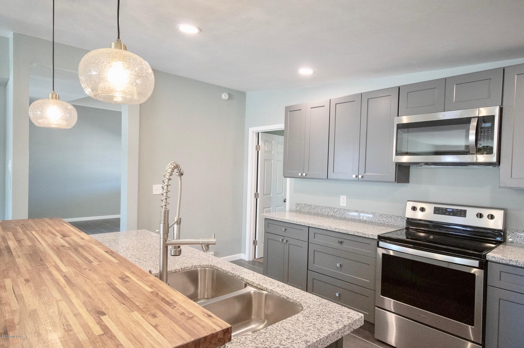 Centennial Park (1-160) - Residential