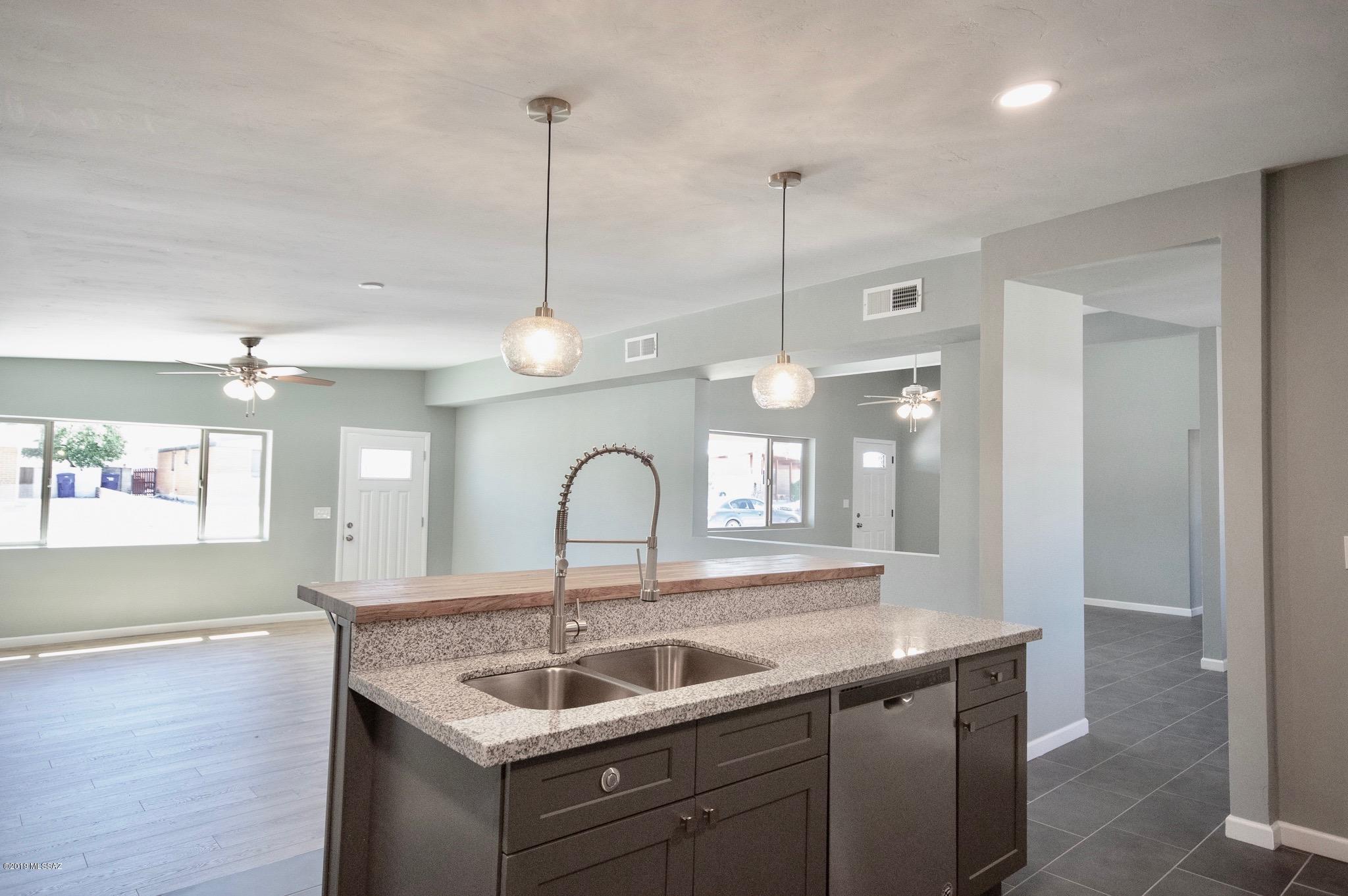 Centennial Park (1-160) - Residential