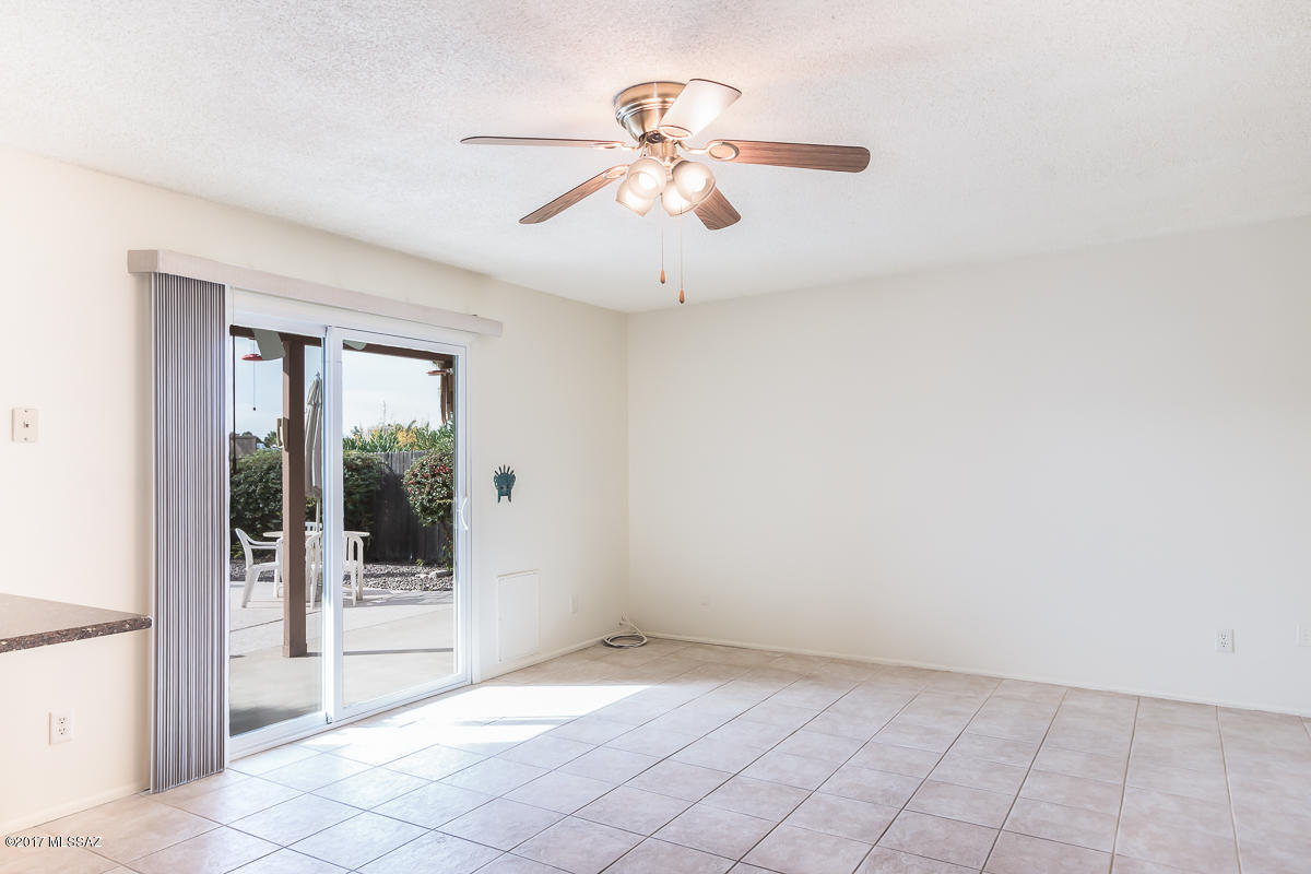 Broadway East (113-253) - Residential