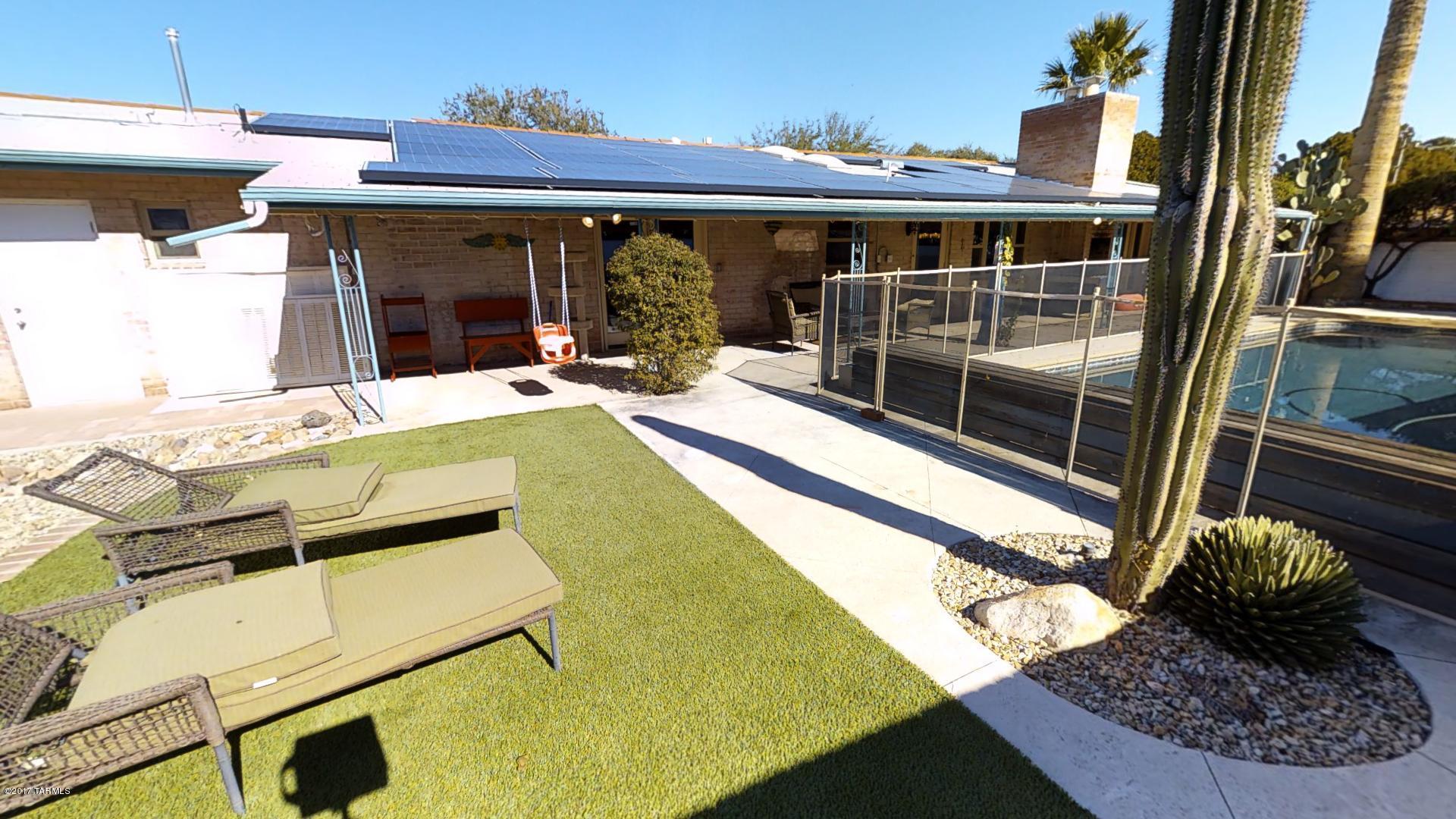 Crest View - Residential