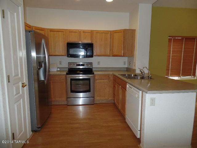 Civano 1 (166-527) - Residential Lease