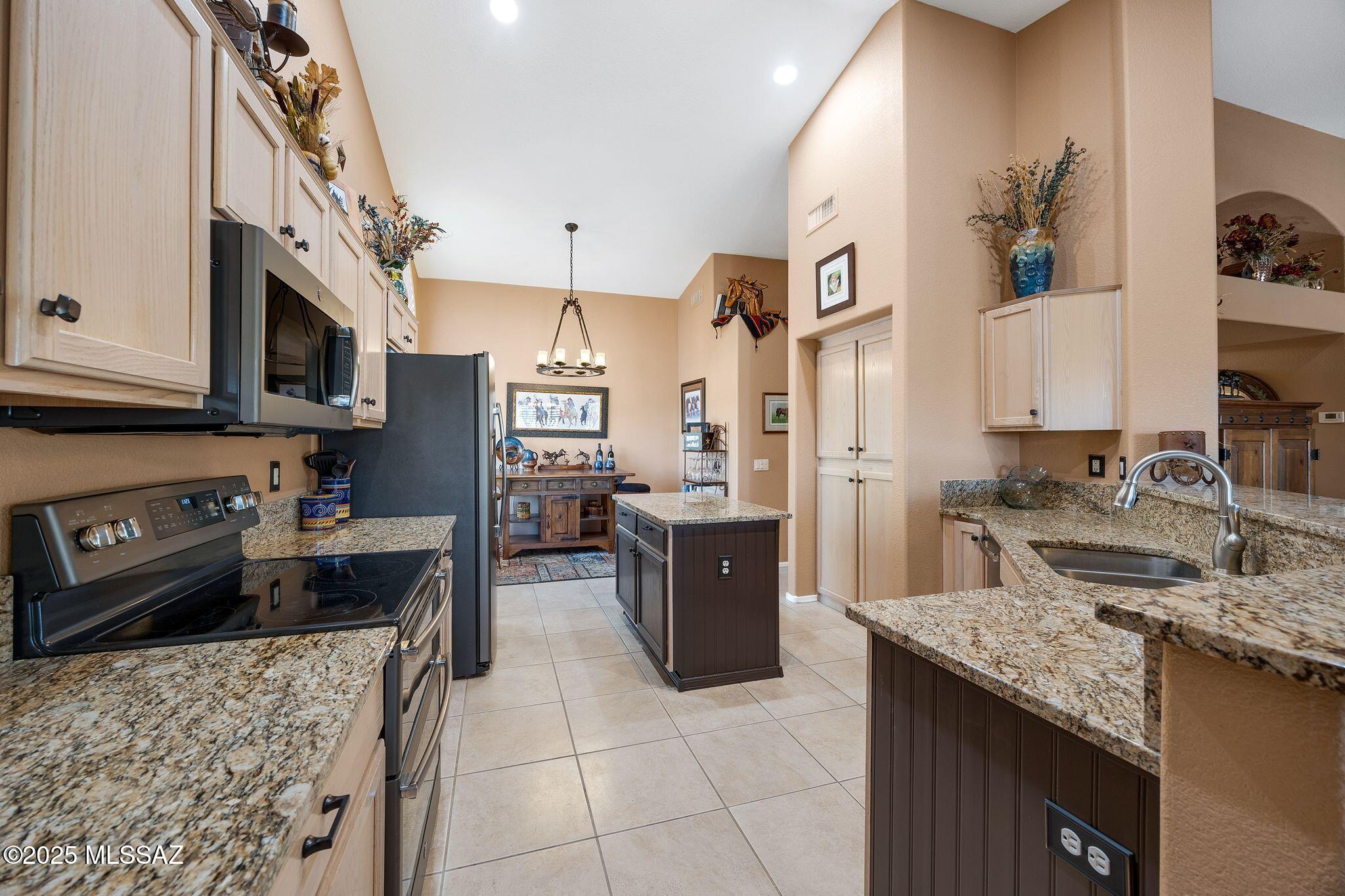 Saddlebrooke - Residential