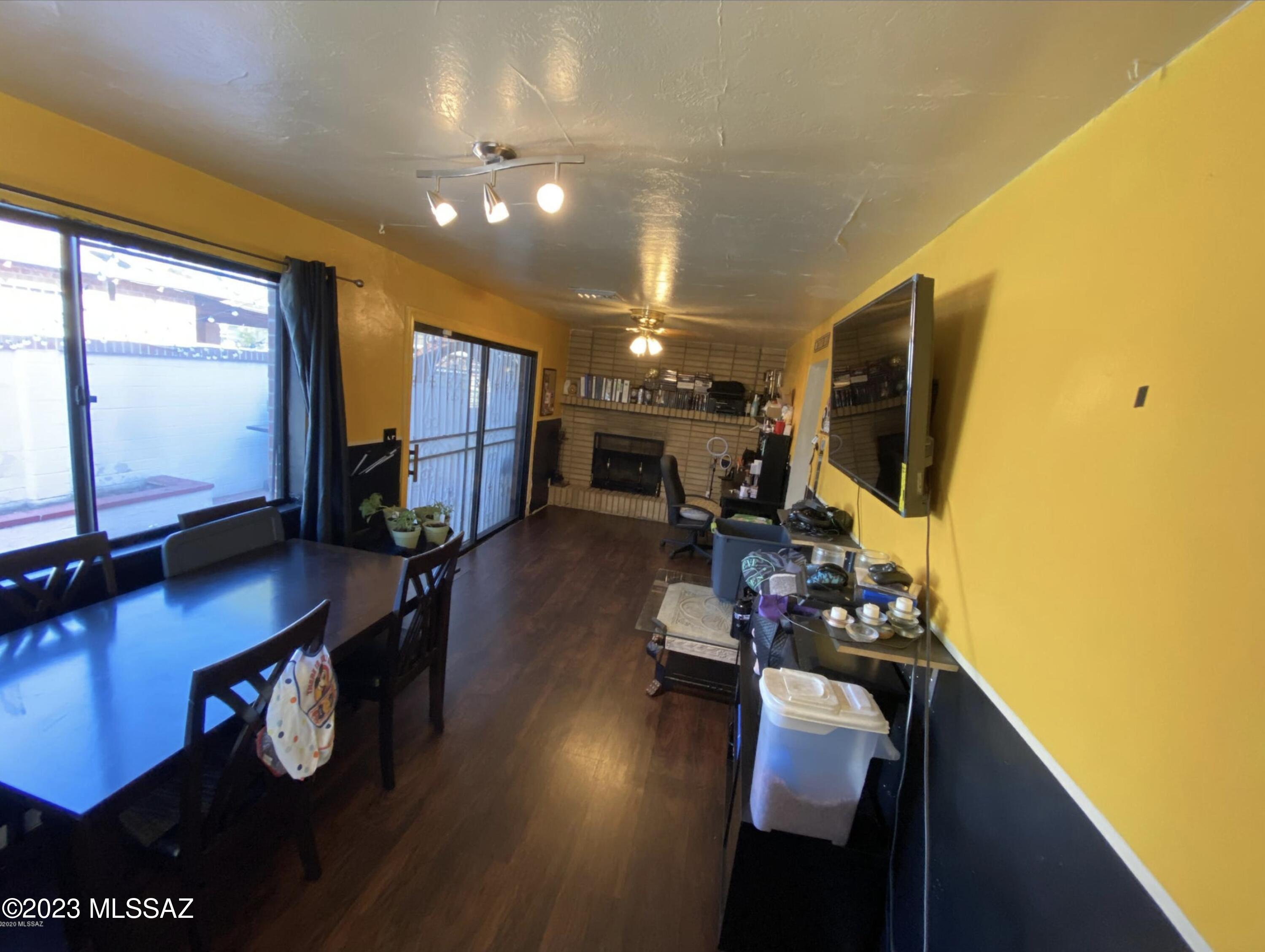Country Club Park - Residential